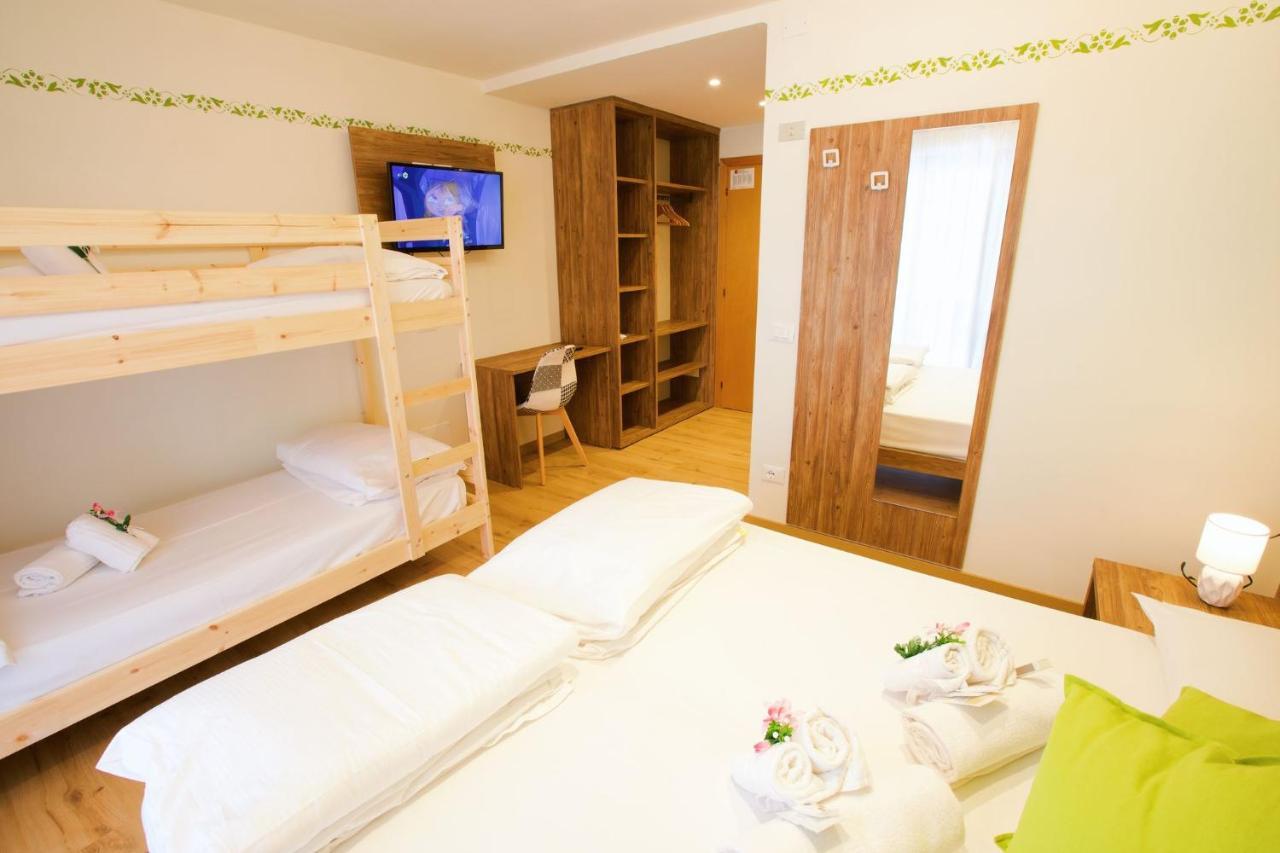 Hotel & Residence Montana ไฟเดลลาปากาเนลลา ภายนอก รูปภาพ