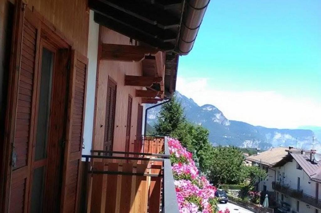 Hotel & Residence Montana ไฟเดลลาปากาเนลลา ภายนอก รูปภาพ